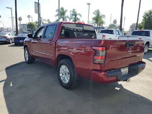 Used 2023 Nissan Frontier SV w/ SV Convenience Package image 3