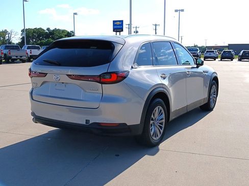 Used 2024 MAZDA CX-90 3.3 Turbo w/ Preferred Plus AWD/4WD image 8