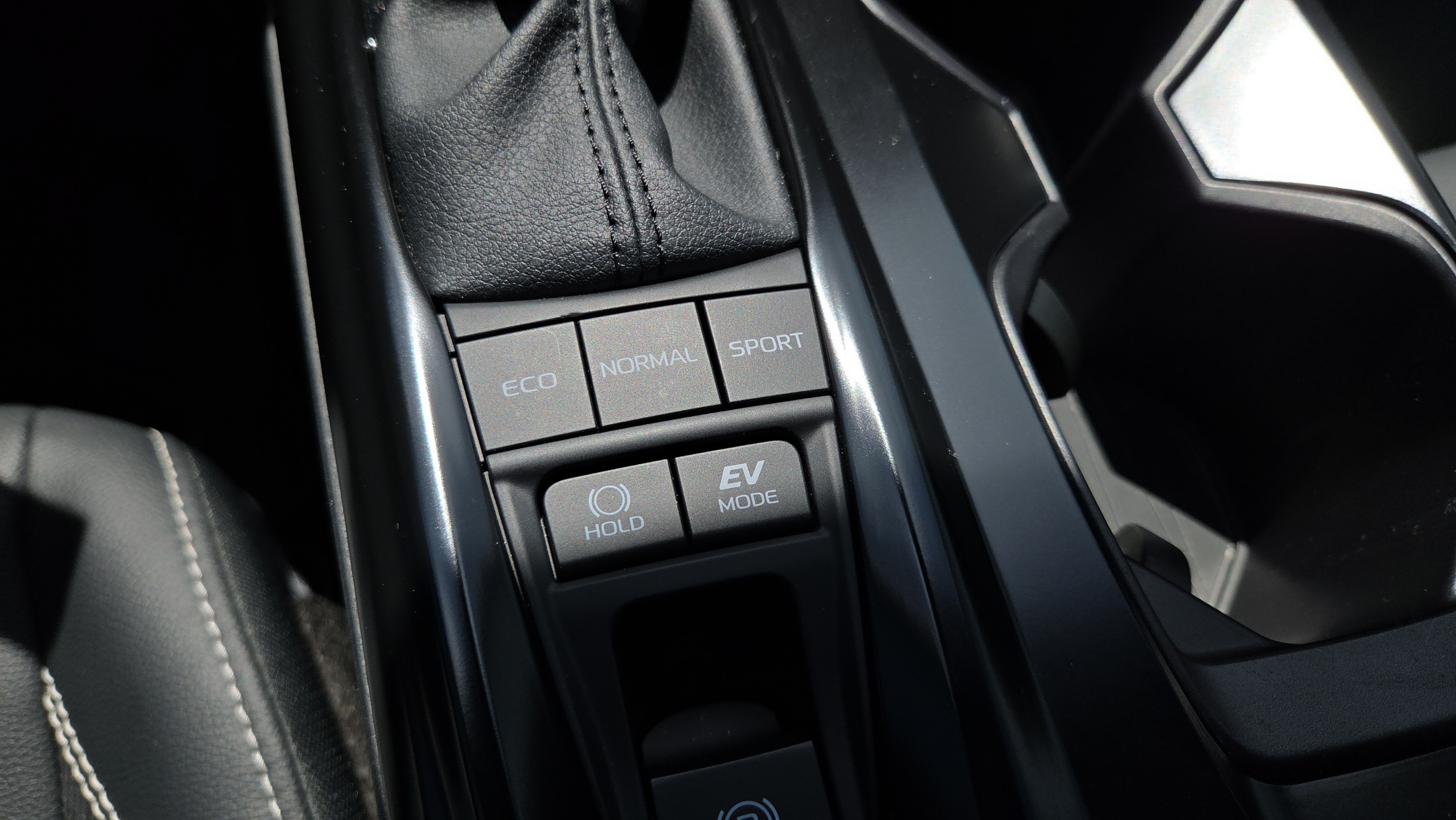 Certified 2026 Toyota Camry SE FWD image 24