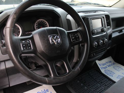 Used 2015 RAM 1500 Express AWD/4WD image 11