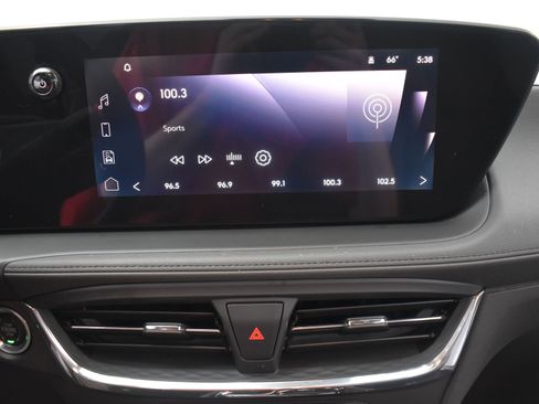 Used 2025 Buick Encore GX Preferred image 16