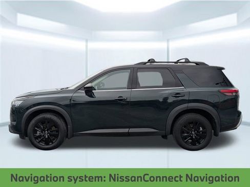 Used 2023 Nissan Pathfinder SL AWD/4WD image 2