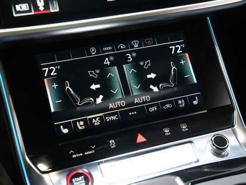 Used 2021 Audi RS 6 AVANT WAGON 4D image 50