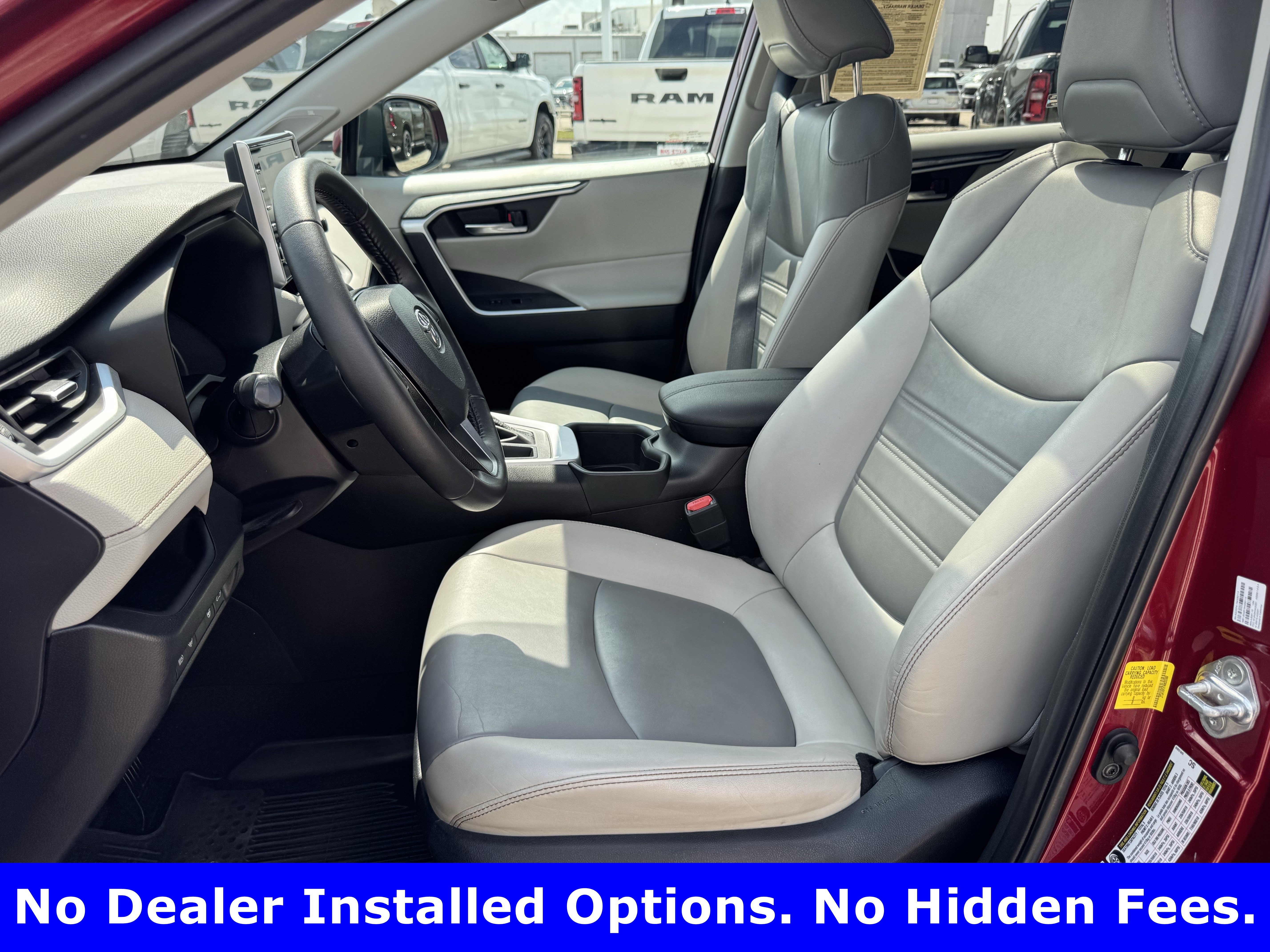 Used 2022 Toyota RAV4 XLE Premium AWD/4WD image 23