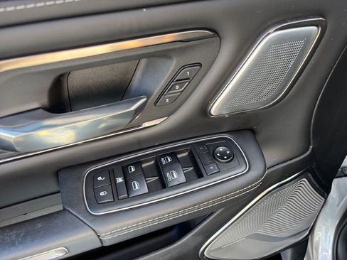 Used 2019 RAM 1500 Limited AWD/4WD image 24