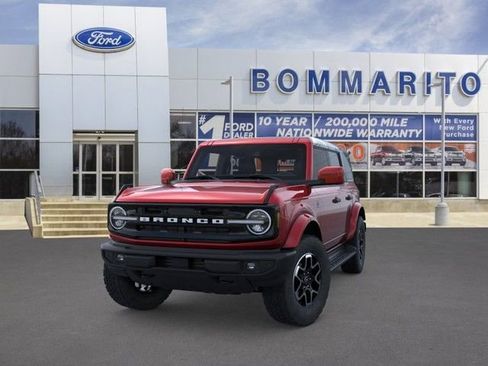 New 2026 Ford Bronco Outer Banks AWD/4WD image 2