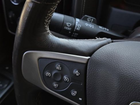 Used 2016 GMC Sierra 2500 Denali w/ Duramax Plus Package image 25