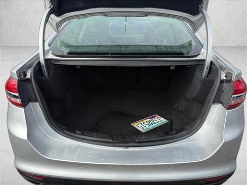 Used 2018 Ford Fusion Titanium image 19