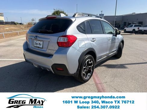 Used 2016 Subaru Crosstrek 2.0i Limited w/ Popular Package #1 AWD/4WD image 3