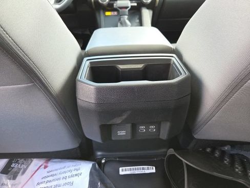 Used 2026 Toyota Tacoma TRD Off-Road w/ TRD Off Road Upgrade Package AWD/4WD image 26