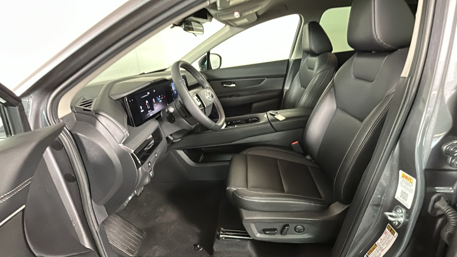 Certified 2026 Nissan Murano SV AWD/4WD image 15