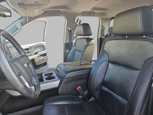 Used 2018 Chevrolet Silverado 1500 LTZ Z71 w/ LTZ Plus Package AWD/4WD image 18