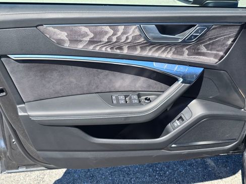 Used 2025 Audi A6 3.0T Prestige w/ Prestige Package image 14