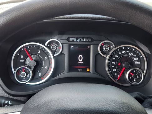 New 2026 RAM 2500 Tradesman AWD/4WD image 15