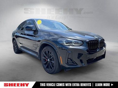Used 2025 BMW X4 M40i AWD/4WD image 1