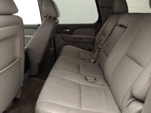 Used 2014 Chevrolet Tahoe LT RWD image 18