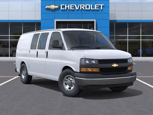 New 2025 Chevrolet Express 2500 w/ Driver Convenience Package image 7