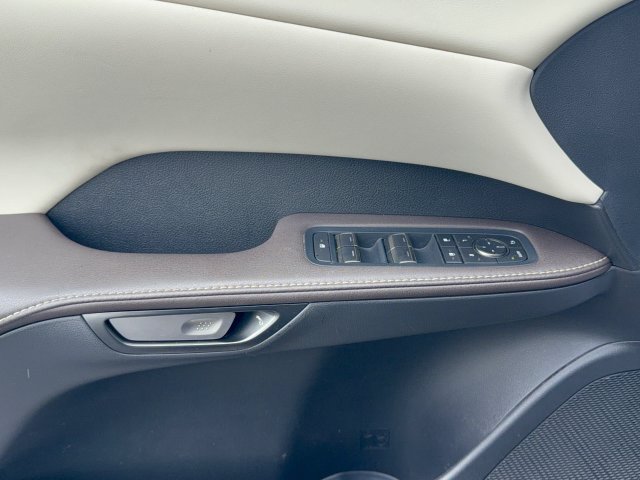 Used 2024 Lexus RX 350 FWD w/ Technology Package image 13