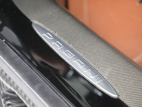 Used 2014 Pagani Huayra image 28