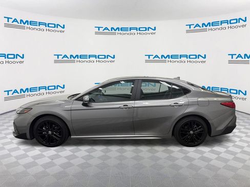 Used 2026 Toyota Camry SE w/ Convenience Package FWD image 2