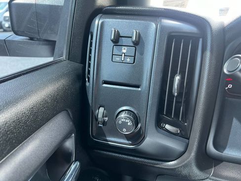 Used 2019 GMC Sierra 2500 4x4 Double Cab w/ Sierra Convenience Package image 15