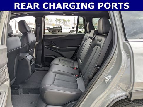 New 2026 Jeep Cherokee Overland image 16