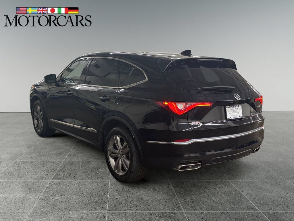 Certified 2024 Acura MDX SH-AWD image 5