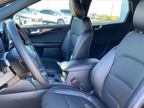 New 2026 Ford Escape ST-Line w/ Tech Pack #1 image 8