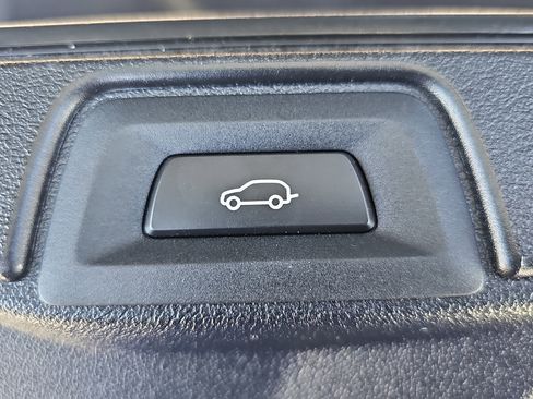 Used 2025 BMW X5 sDrive40i w/ Parking Assistance Package image 13