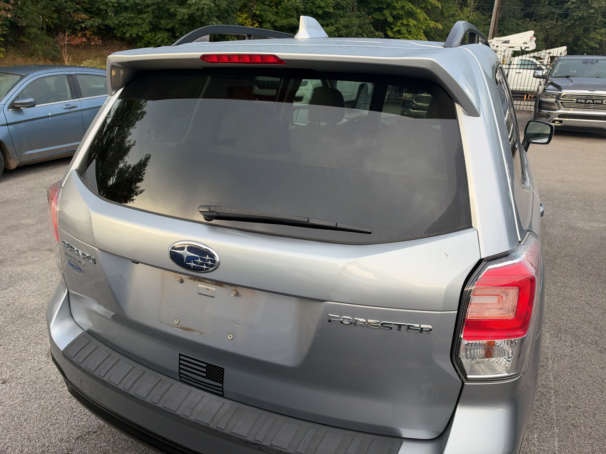 Used 2018 Subaru Forester 2.5i Premium AWD/4WD image 6
