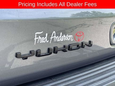 Used 2022 GMC Yukon AT4 AWD/4WD image 11