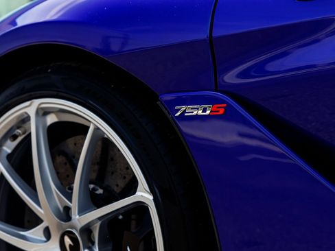 New 2026 McLaren 750S Spider RWD image 40