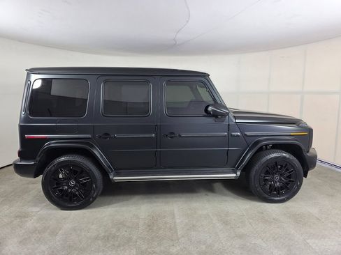 Certified 2025 Mercedes-Benz G 580 w/ Manufactur Interior Package image 3