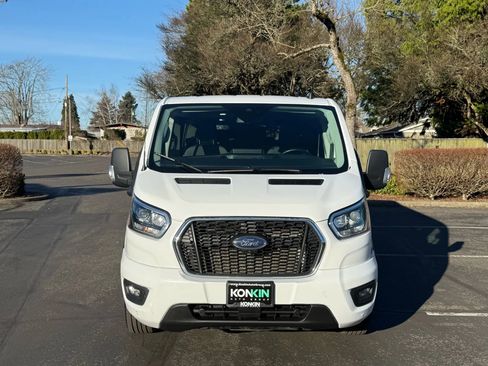 Used 2023 Ford Transit 350 XLT image 9