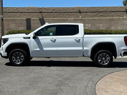 Certified 2025 GMC Sierra 1500 AT4 AWD/4WD image 7