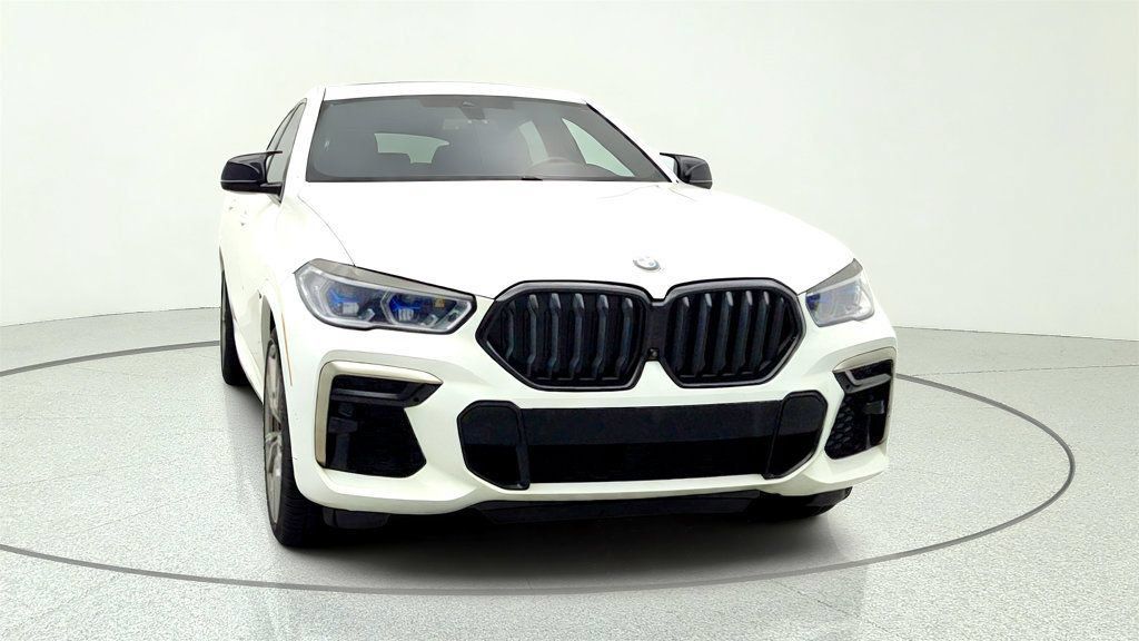 Used 2022 BMW X6 M50i w/ Executive Package AWD/4WD image 2