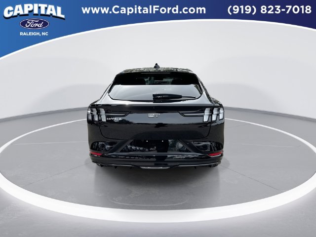 Certified 2025 Ford Mustang Mach-E GT AWD/4WD image 7