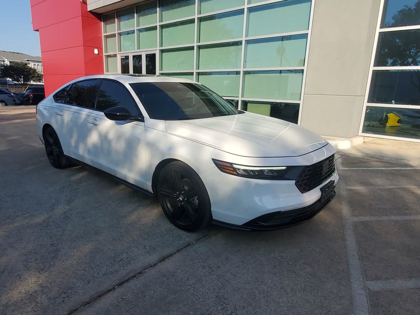 Used 2023 Honda Accord Sport image 9