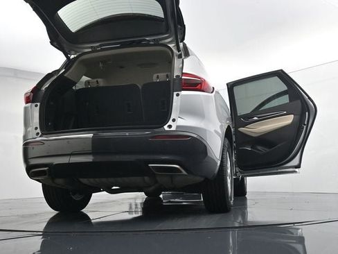 Used 2019 Buick Enclave Essence AWD/4WD image 49