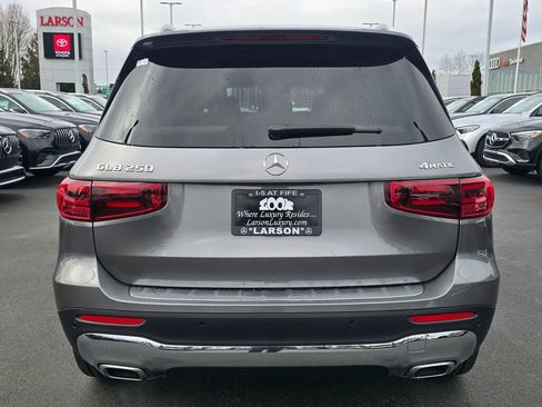 New 2026 Mercedes-Benz GLB 250 4MATIC image 5