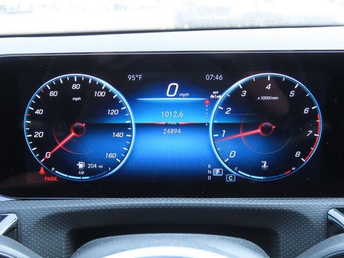 Used 2023 Mercedes-Benz CLA 250 image 19