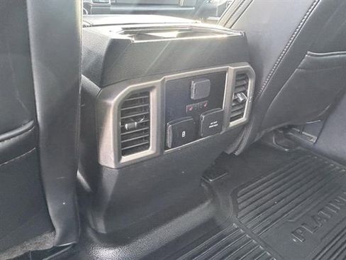 Used 2022 Ford F250 Platinum w/ Tremor Off-Road Package image 32
