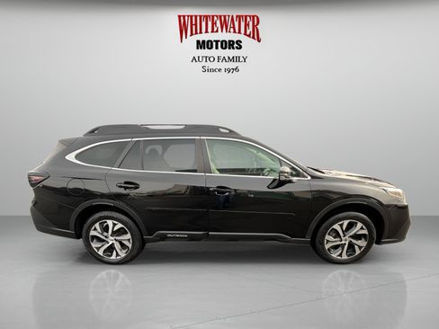 Used 2022 Subaru Outback Limited AWD/4WD image 6