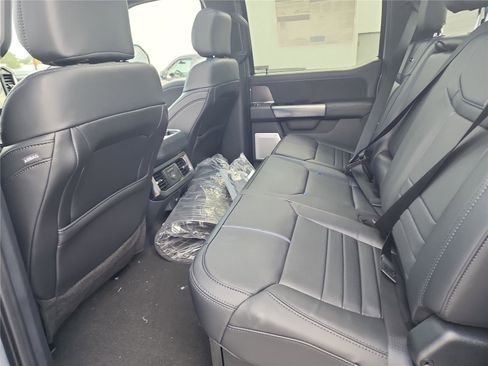 New 2026 Ford F250 Platinum image 20