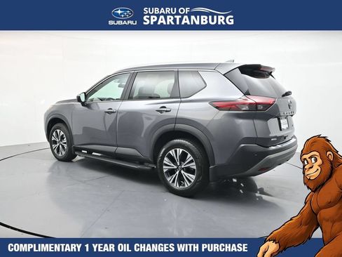 Used 2023 Nissan Rogue SV w/ SV Premium B Package FWD image 6