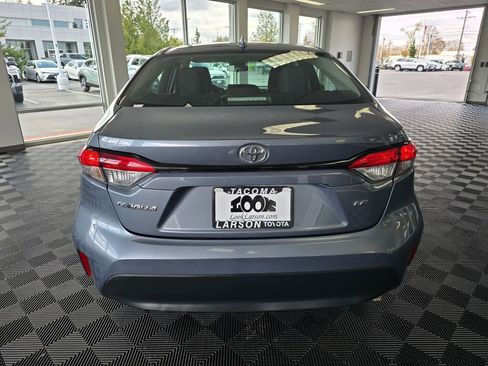 Used 2024 Toyota Corolla LE image 4