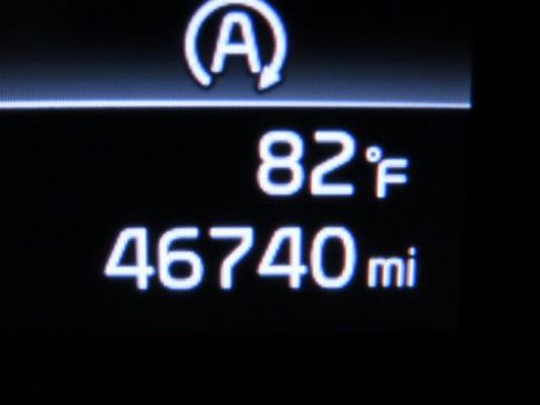 Used 2024 Kia Soul LX w/ Option Group 015 FWD image 21