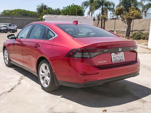 Certified 2025 Honda Accord LX image 7