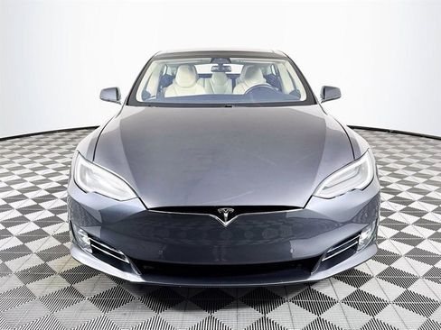 Used 2018 Tesla Model S 100D image 2