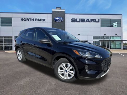 Used 2020 Ford Escape S image 1